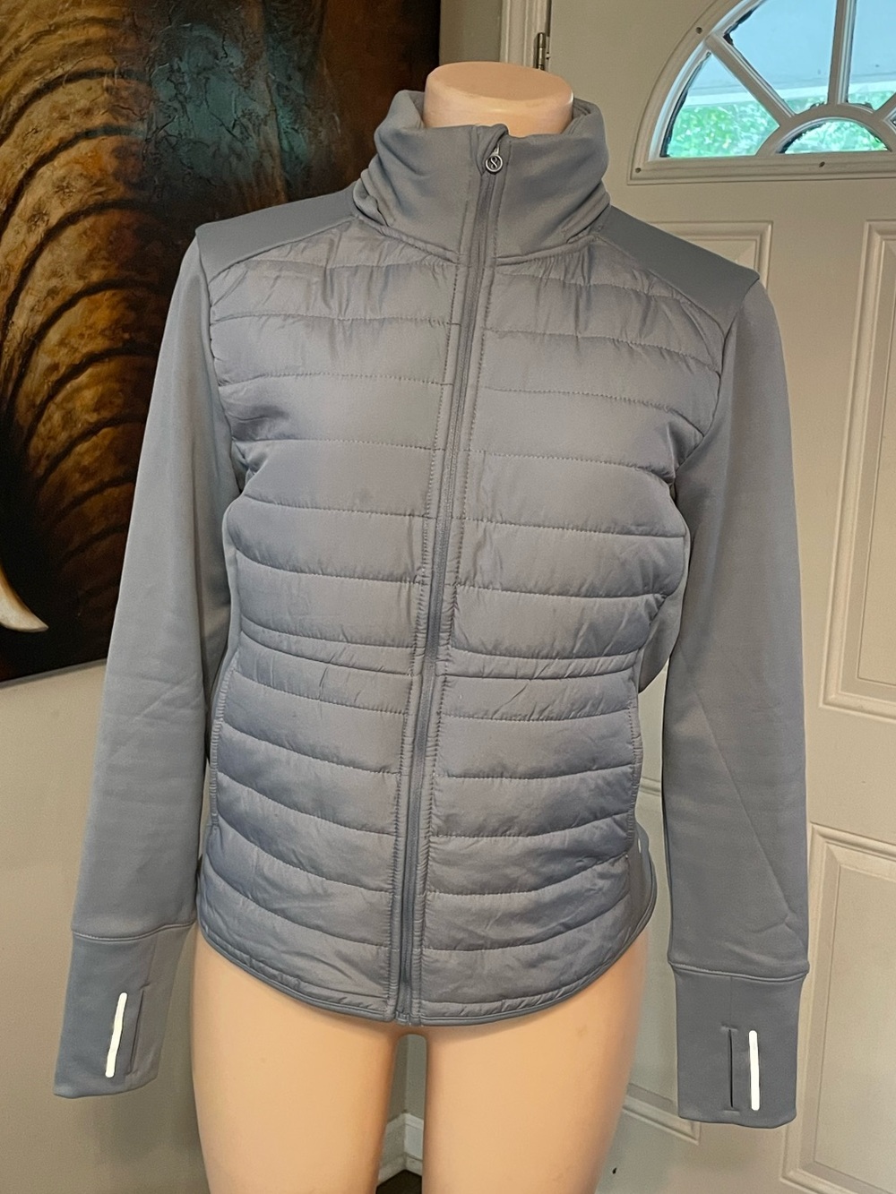 Layer 8 Light Blue Women’s Quilted puffer Hybrid Jacket knit sleeve Size Small